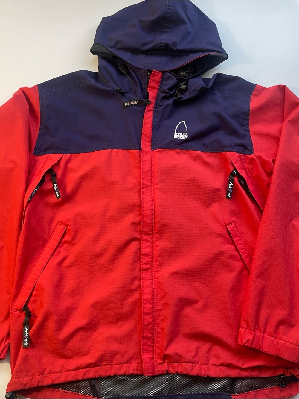 Vintage Sierra Designs Activent Colorblock Jacket Red Navy BlueCanada 90s